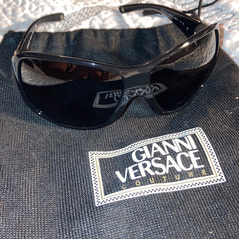 Versace Full Cover Sunglasses New